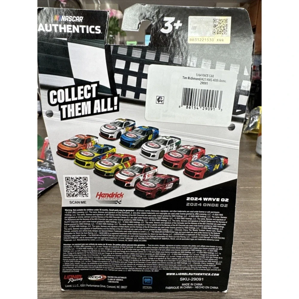 Lionel NASCAR Authentics 2024 Wave 2 Tim Richmond #25 Hendrick 40th Anniv 1:64
